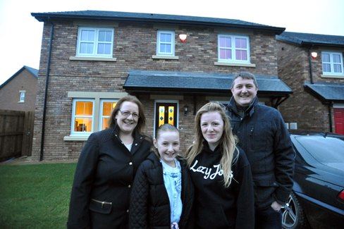 First residents move into Kingsbrook Wood, Stainsby